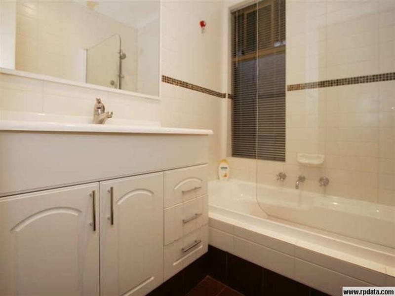 20 Kittyhawk Parade, Ballajura WA 6066