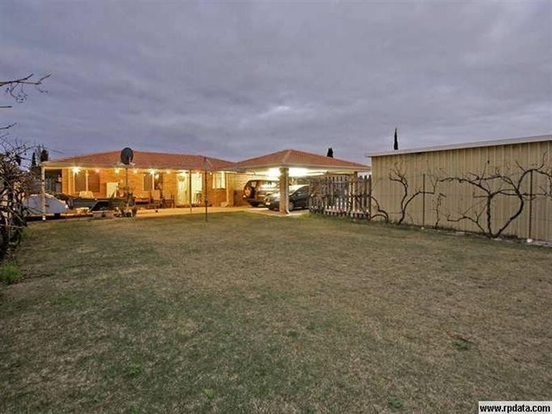 20 Kittyhawk Parade, Ballajura WA 6066