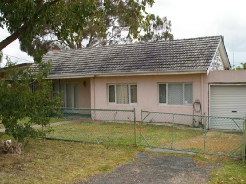 15 Noongah Street, Nollamara WA 6061