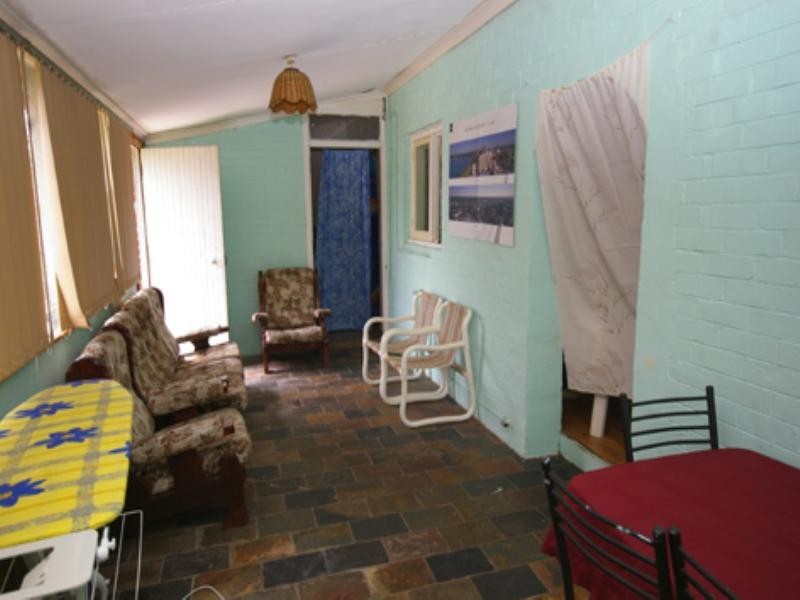 15 Noongah Street, Nollamara WA 6061