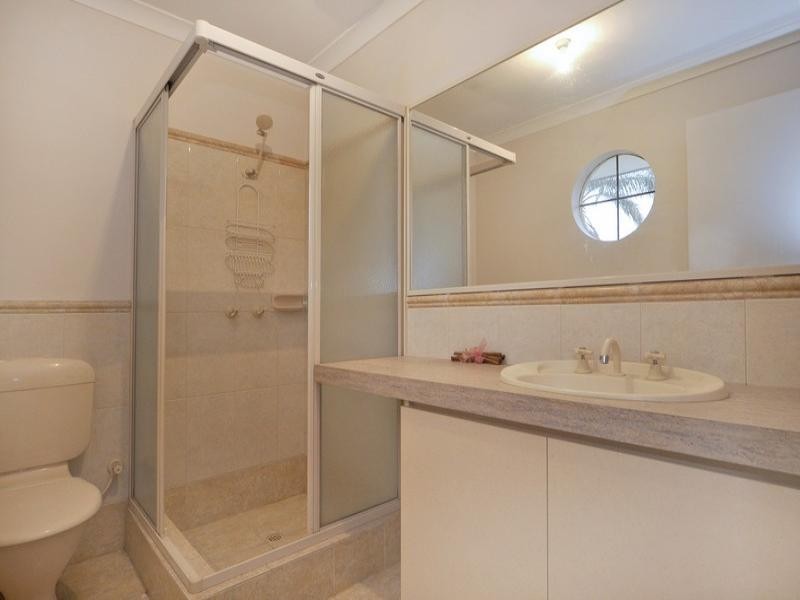 7b Robertsbridge Road, Nollamara WA 6061