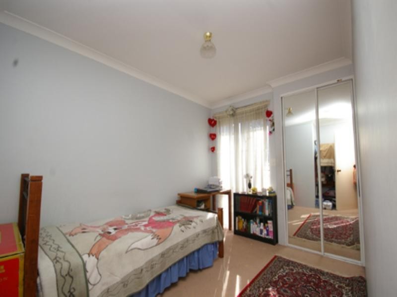16 Dampier Loop, Mirrabooka WA 6061