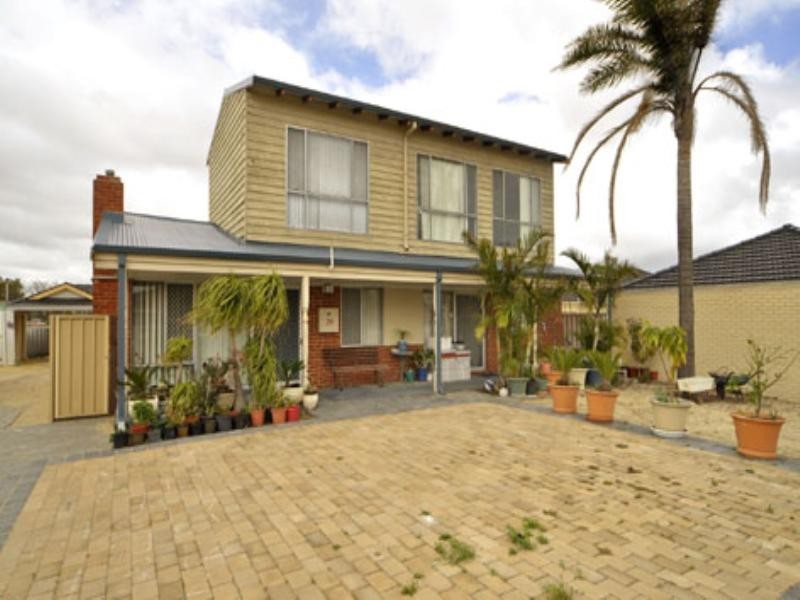 39 Salmar Way, Westminster WA 6061