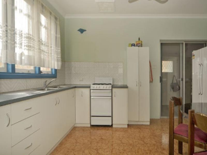 39 Salmar Way, Westminster WA 6061