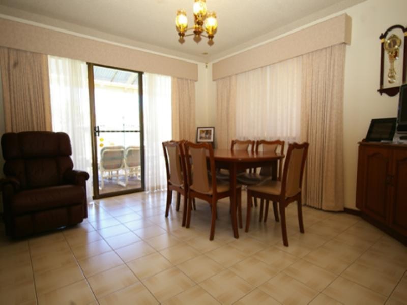 62 Booker Street, Dianella WA 6059