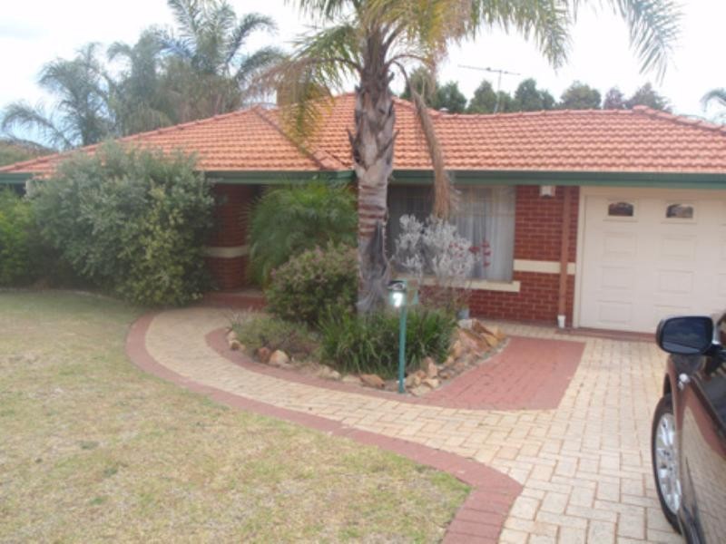 7 Emblem Loop, Alexander Heights WA 6064