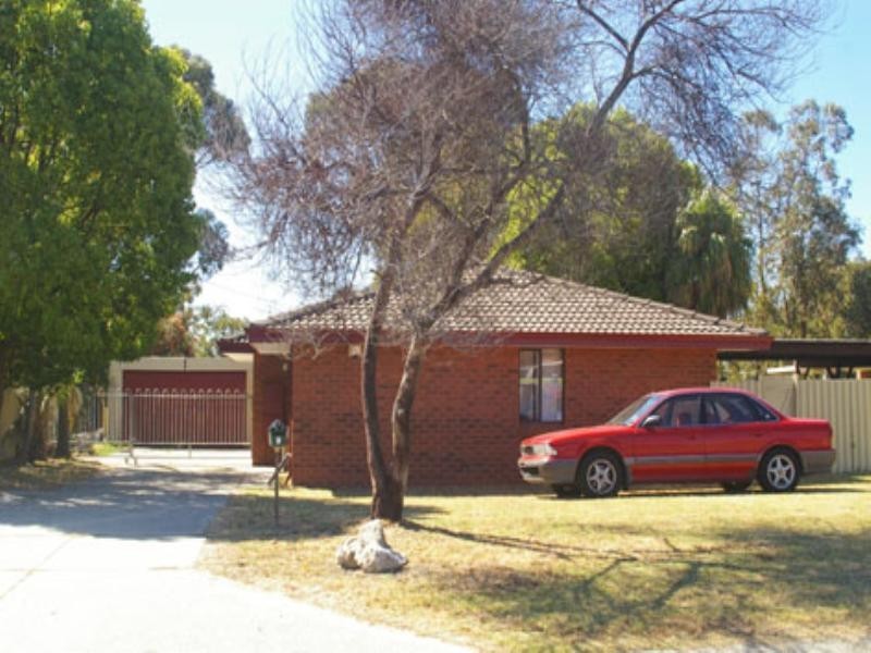 9 Bures Court, Girrawheen WA 6064