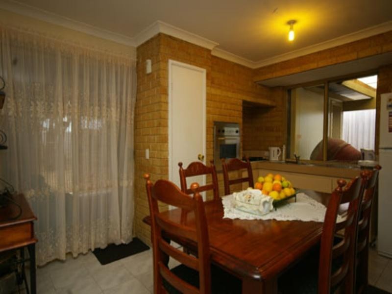 2 Snowdrop Retreat, Mirrabooka WA 6061