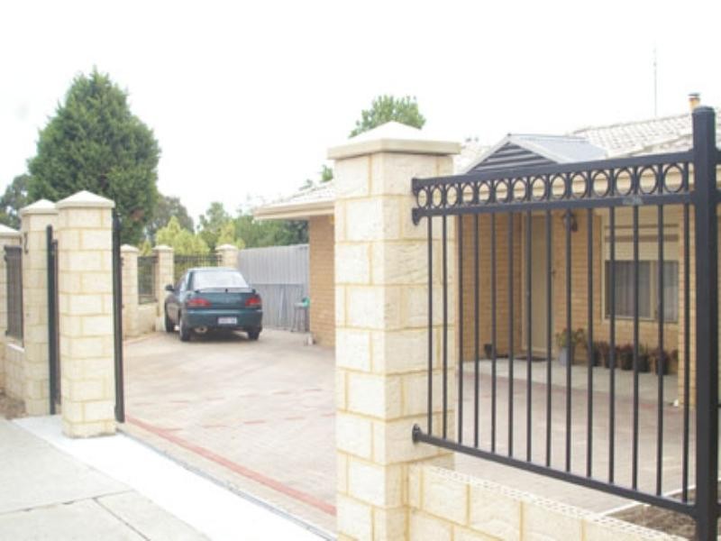 2 Snowdrop Retreat, Mirrabooka WA 6061