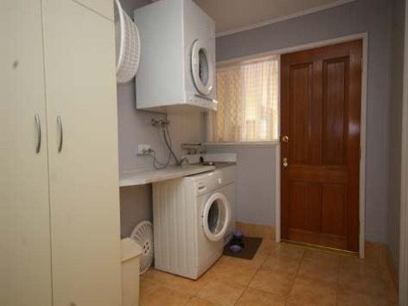 8 Binstead Court, Koondoola WA 6064