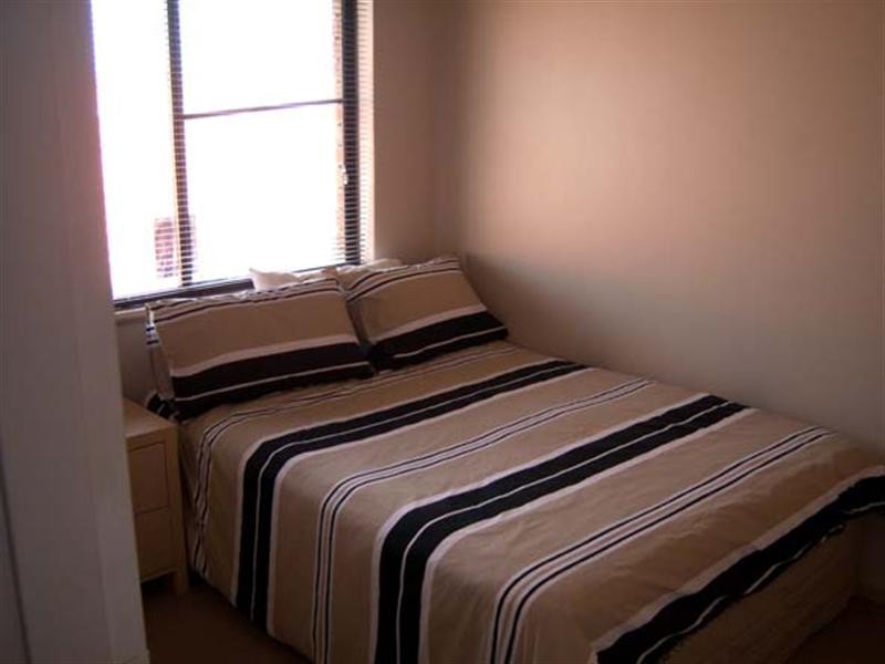 2/12 Raymond Street, Yokine WA 6060