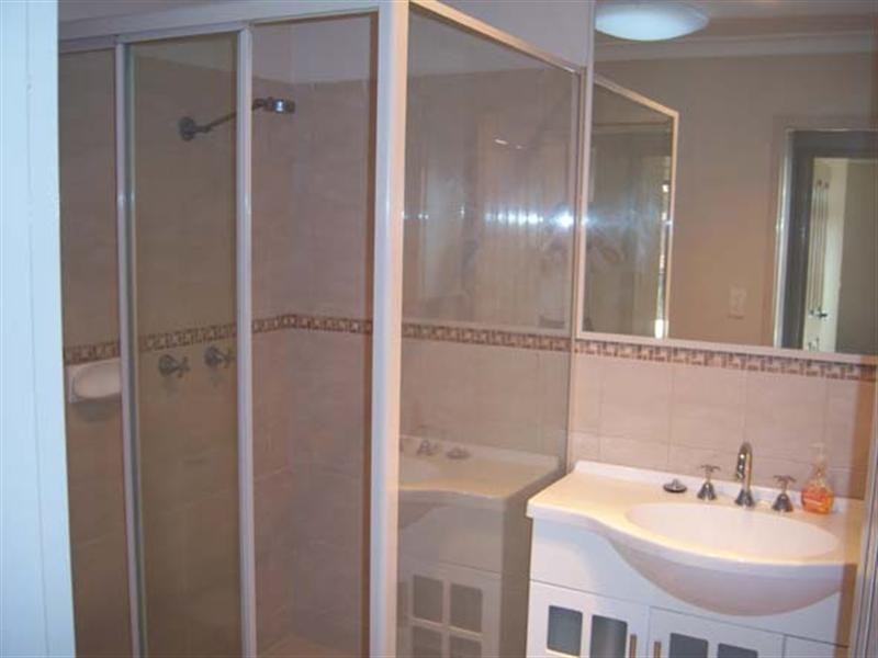 2/12 Raymond Street, Yokine WA 6060