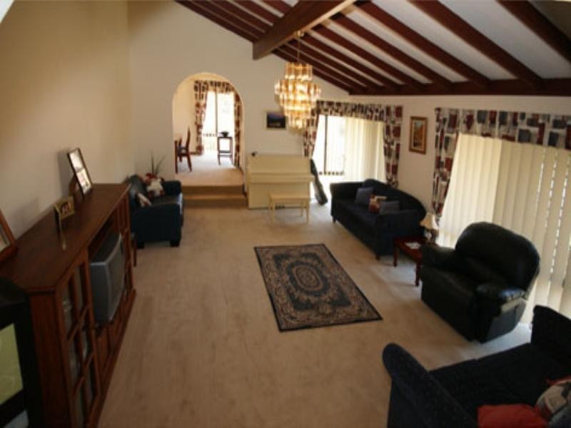 2 Ambleside Close, Balga WA 6061