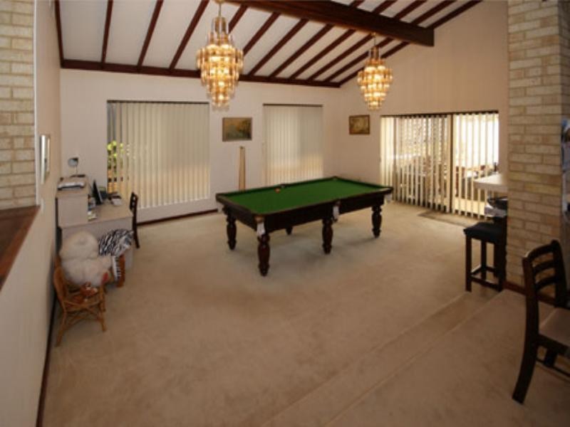 2 Ambleside Close, Balga WA 6061