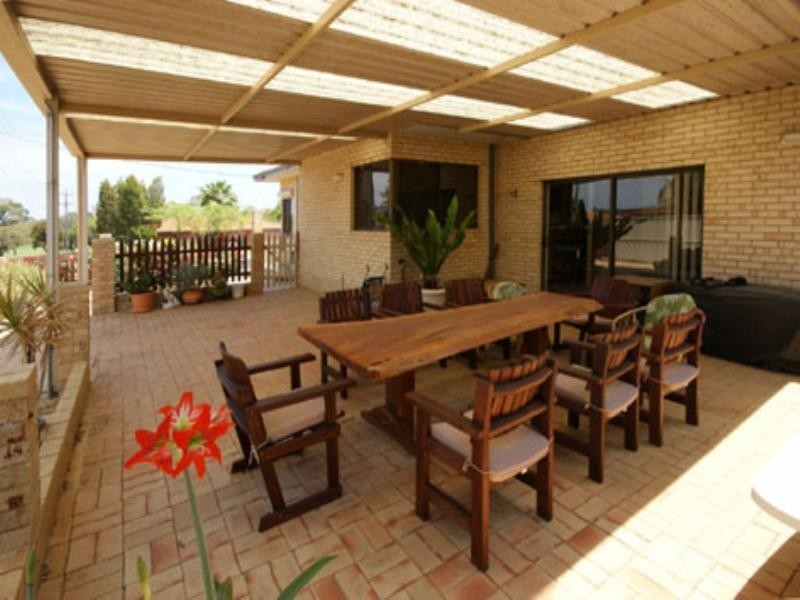2 Ambleside Close, Balga WA 6061