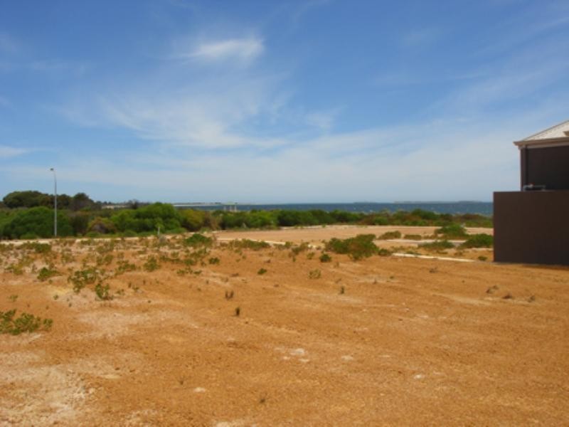 15 Island Drive, Jurien Bay WA 6516