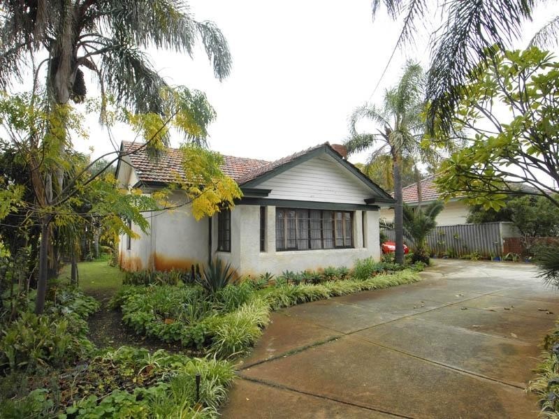 20 Green Street, Joondanna WA 6060