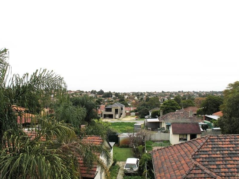 20 Green Street, Joondanna WA 6060