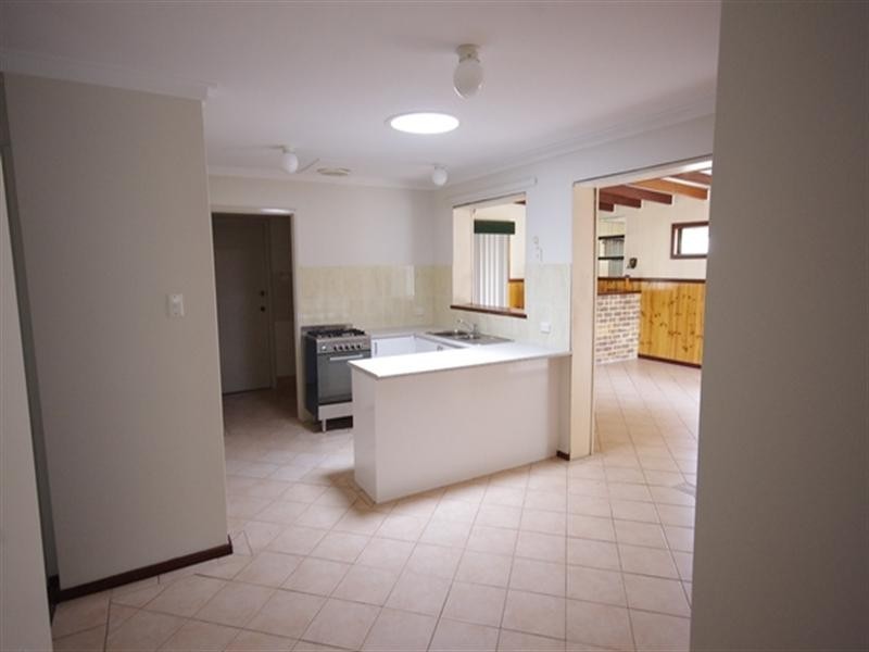 34 Majella Road, Westminster WA 6061