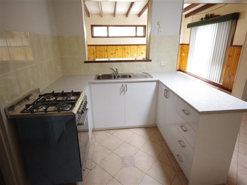 34 Majella Road, Westminster WA 6061