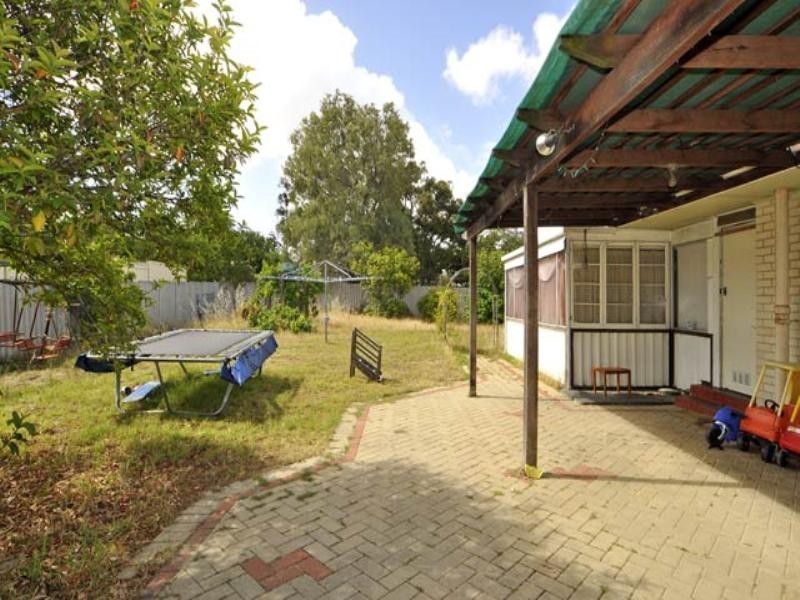 31 Nankivell Way, Koondoola WA 6064