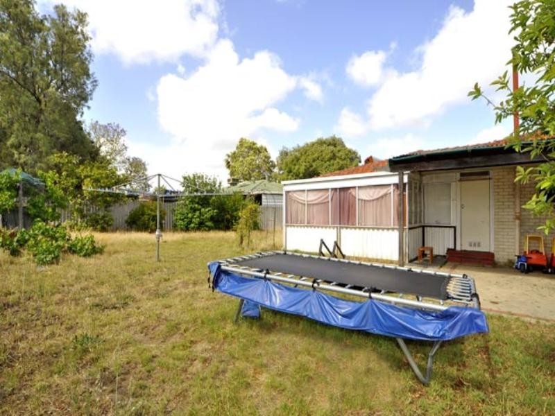 31 Nankivell Way, Koondoola WA 6064