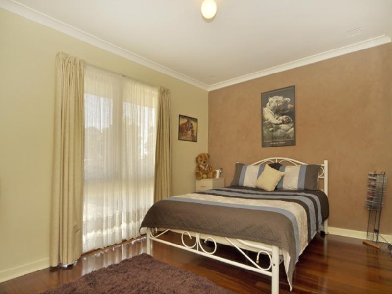 37 Tendring Way, Girrawheen WA 6064