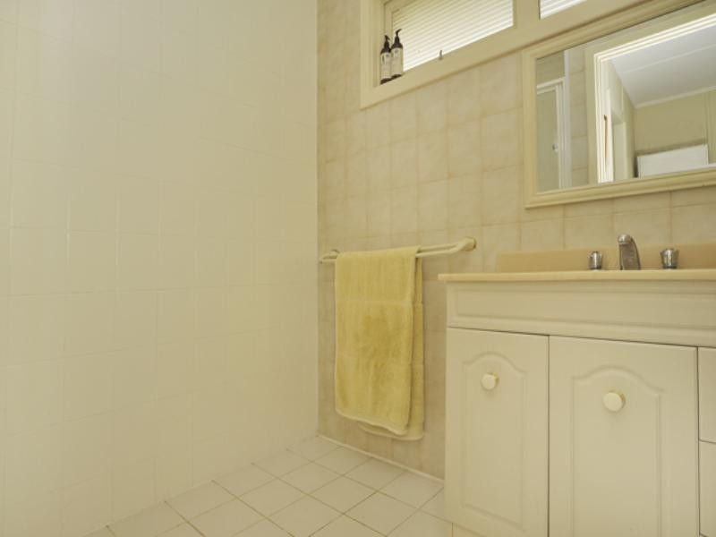 37 Tendring Way, Girrawheen WA 6064