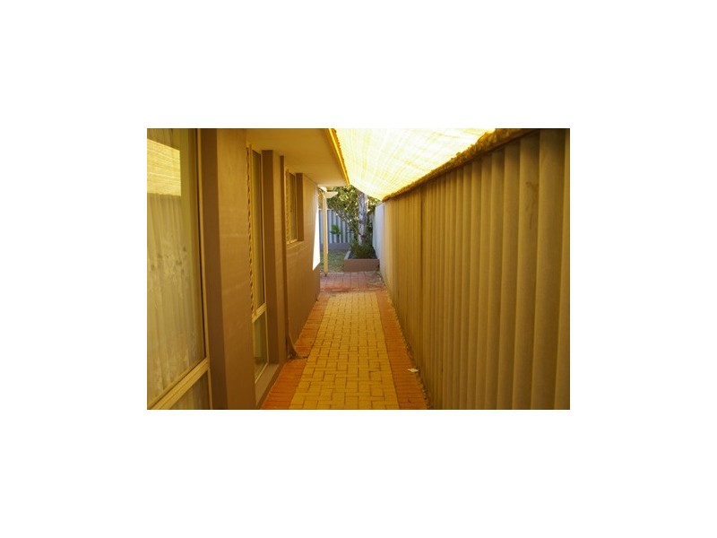 46 Ellenbrae Place, Marangaroo WA 6064