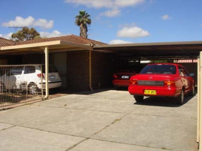 2 Mitre Court, Mirrabooka WA 6061