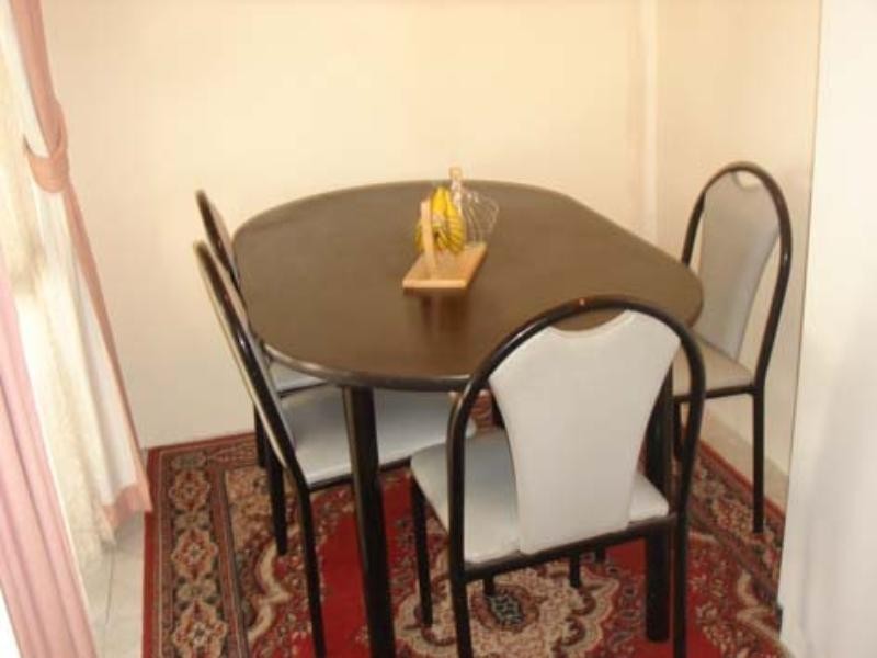 2 Mitre Court, Mirrabooka WA 6061