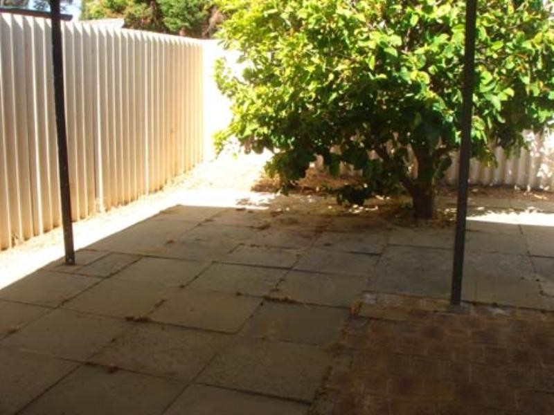 2 Mitre Court, Mirrabooka WA 6061