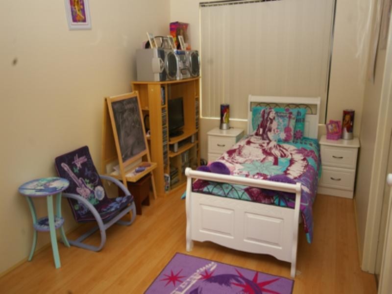 49 Evandale Road, Darch WA 6065