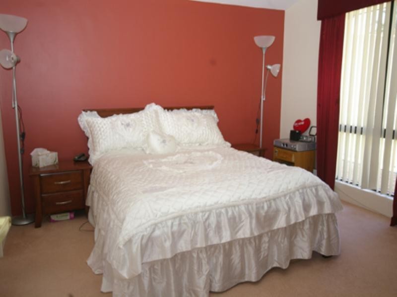 49 Evandale Road, Darch WA 6065