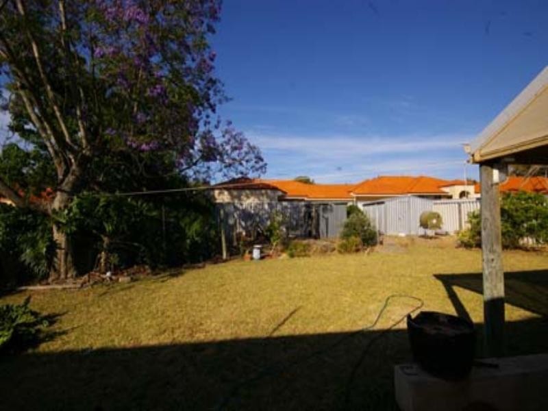 5 Welburn Street, Nollamara WA 6061