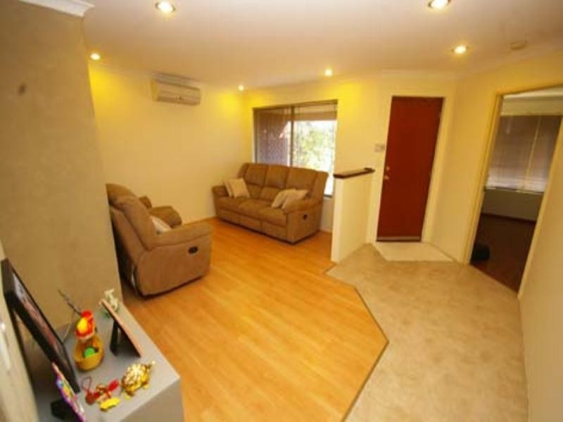 14 Thesis Court, Marangaroo WA 6064