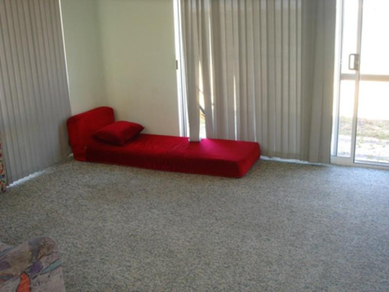 18 Bembridge Loop, Hocking WA 6065