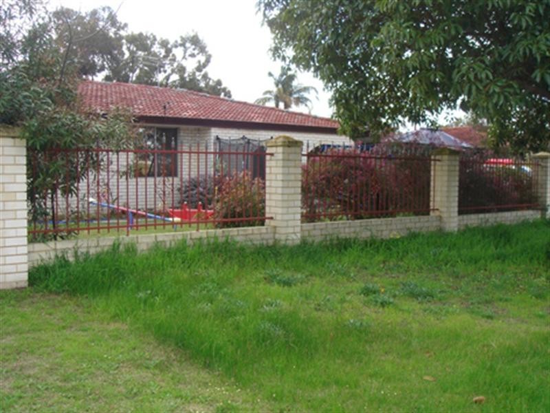 7 Yeaman Court, Koondoola WA 6064