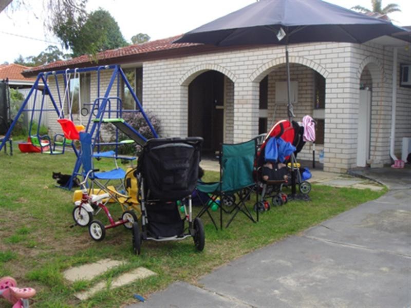 7 Yeaman Court, Koondoola WA 6064