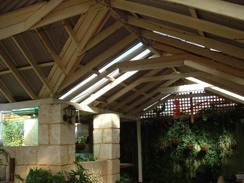 18 Flinders Street, Yokine WA 6060