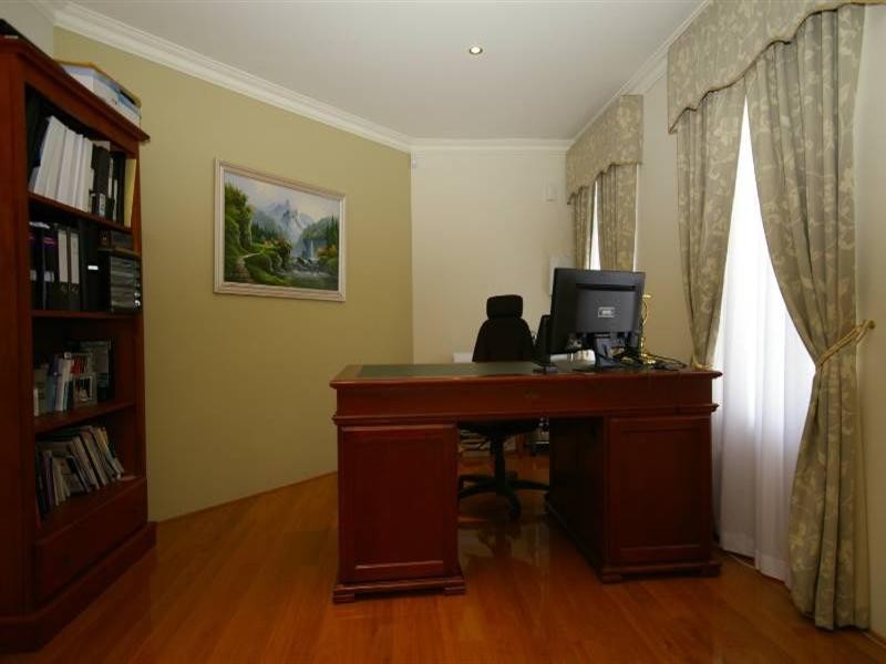 44 Denman Gardens, Landsdale WA 6065