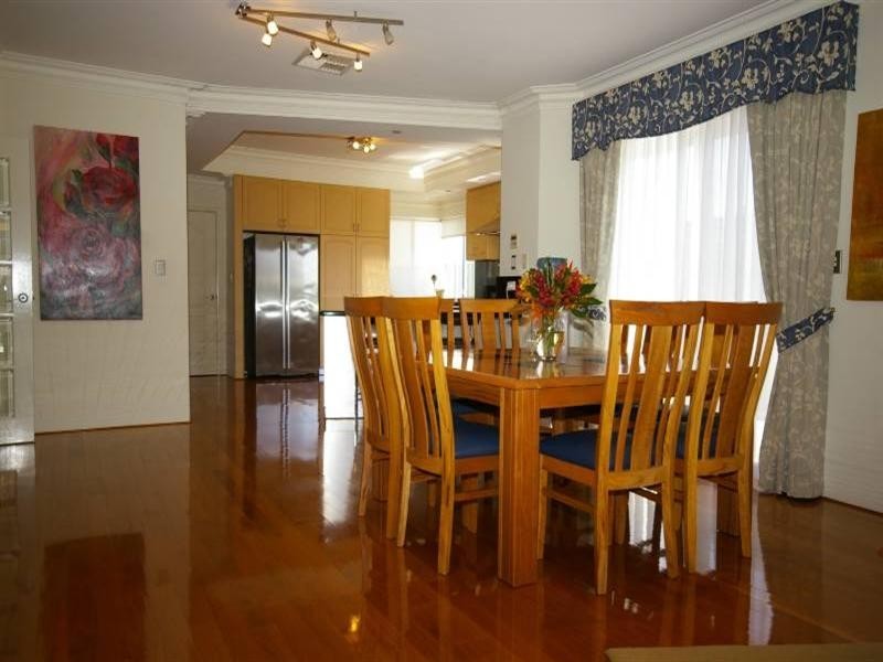 44 Denman Gardens, Landsdale WA 6065