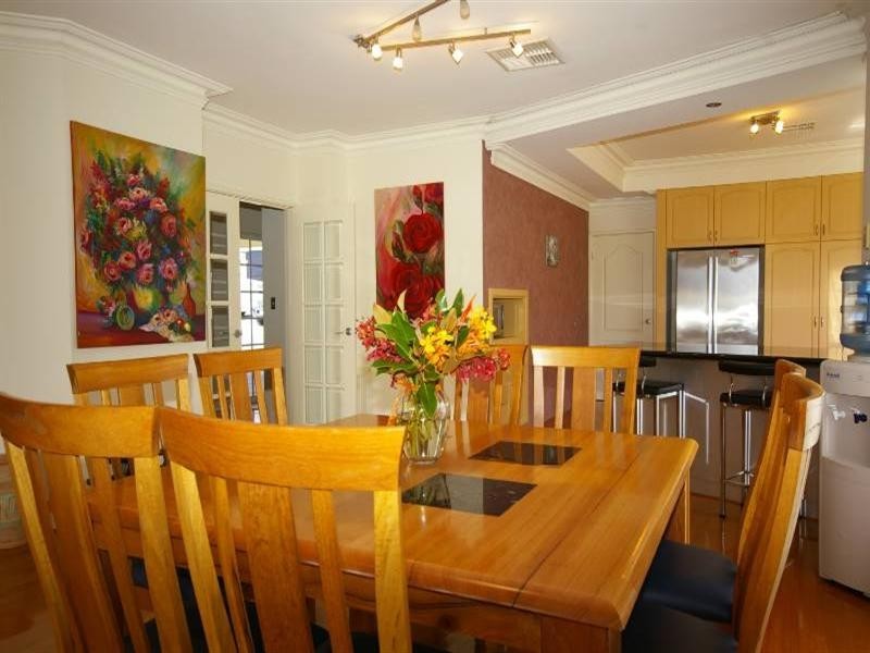 44 Denman Gardens, Landsdale WA 6065