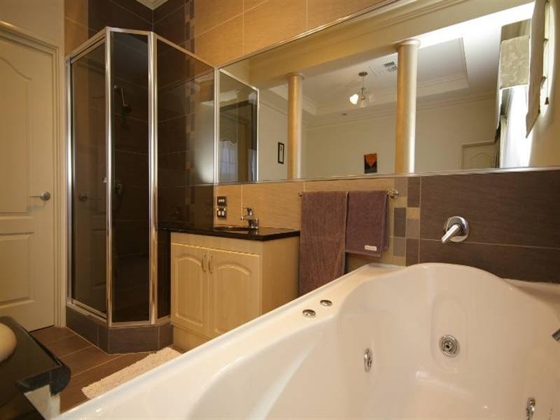 44 Denman Gardens, Landsdale WA 6065