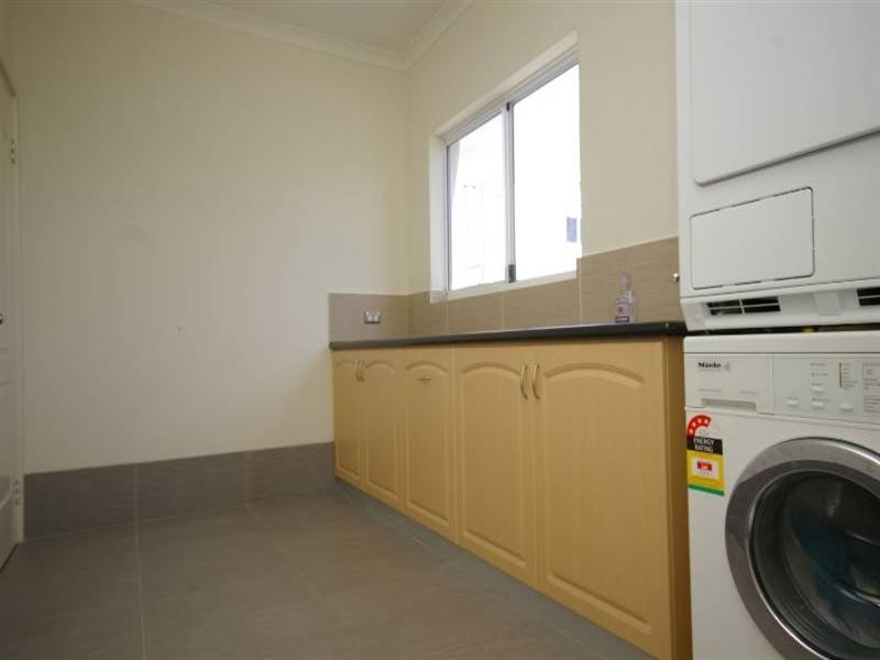 44 Denman Gardens, Landsdale WA 6065