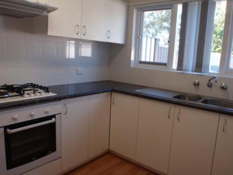 2/8 Markham Way, Balga WA 6061