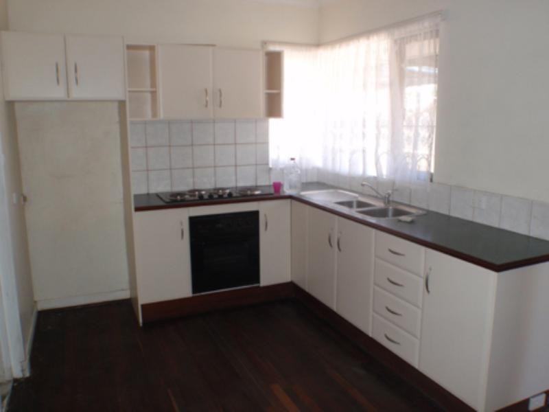 7 Cartwright Road, Balga WA 6061