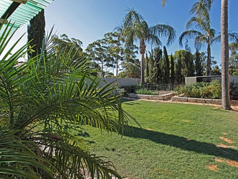 3 Earls Place, Balga WA 6061