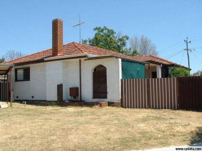 136 Walderton Avenue, Balga WA 6061