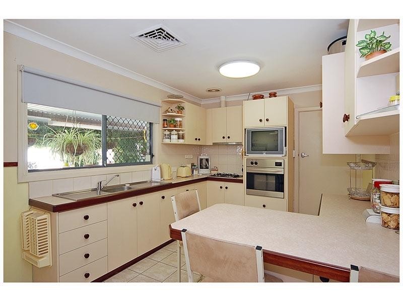 20 Finchley Crescent, Balga WA 6061